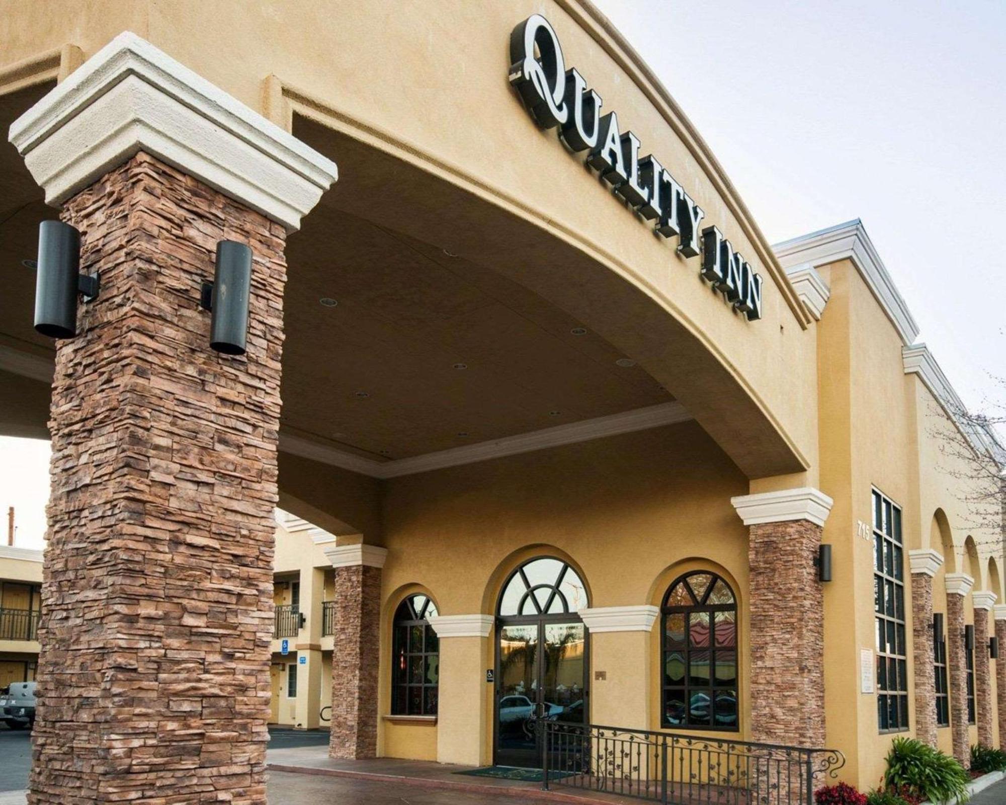 Quality Inn Near Chico State Exterior photo
