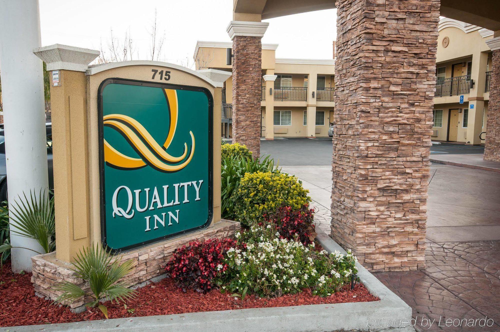 Quality Inn Near Chico State Exterior photo